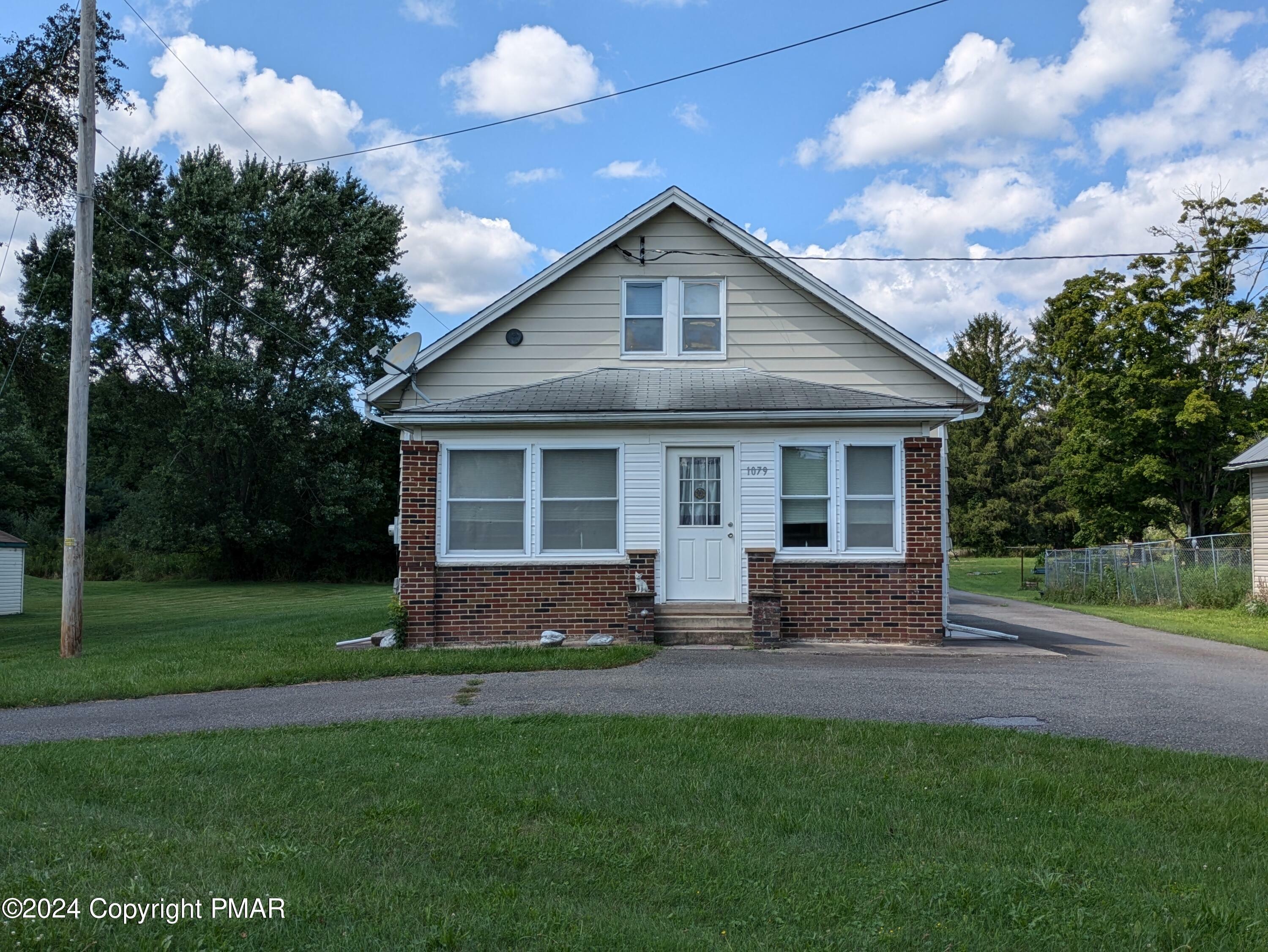 Property Photo:  1079&Amp1083 Interchange Rd  PA 18331 