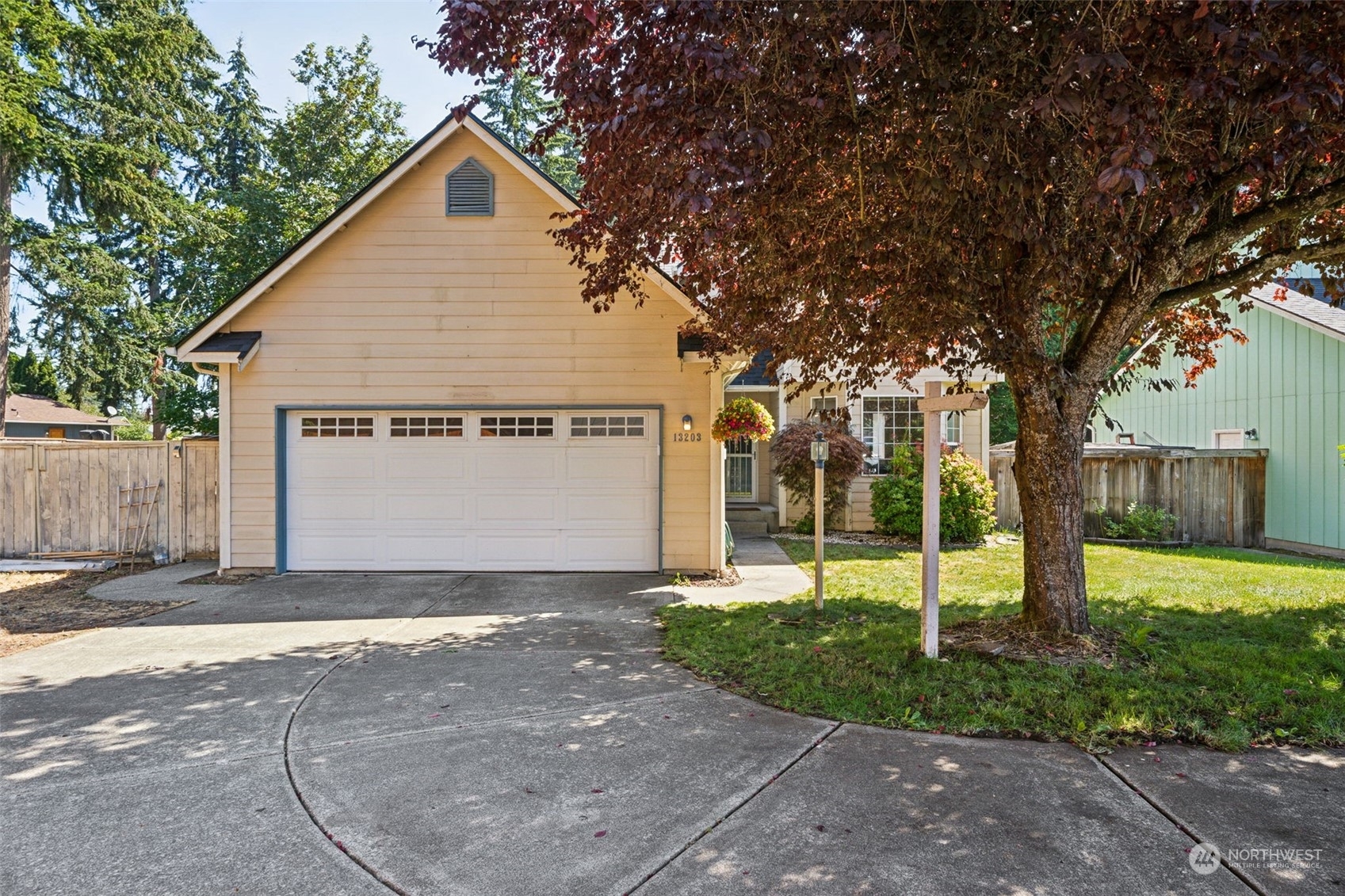 Property Photo:  13203 76th Avenue E  WA 98373 