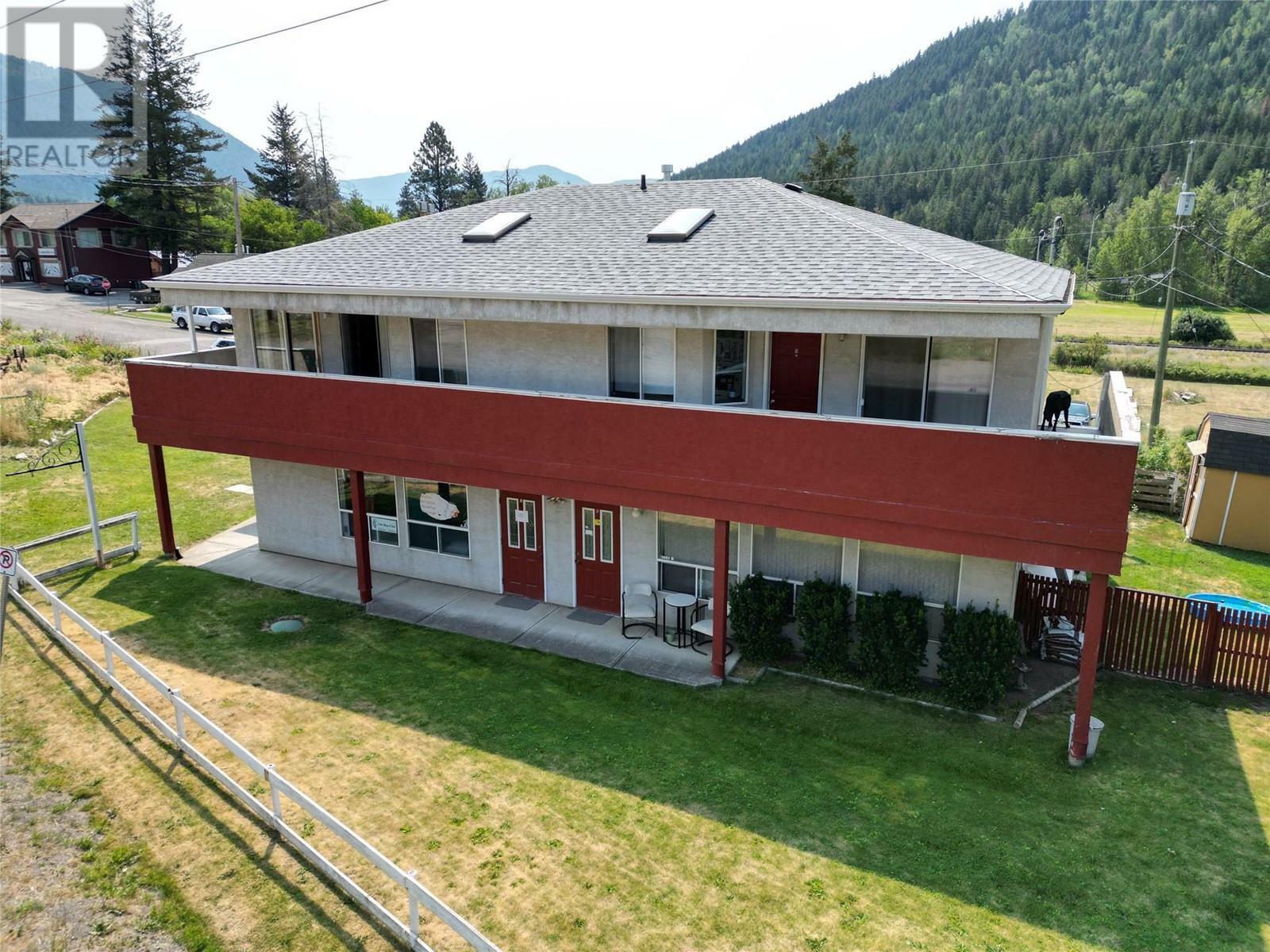 5683 97N Highway  Falkland BC V0E 1W0 photo