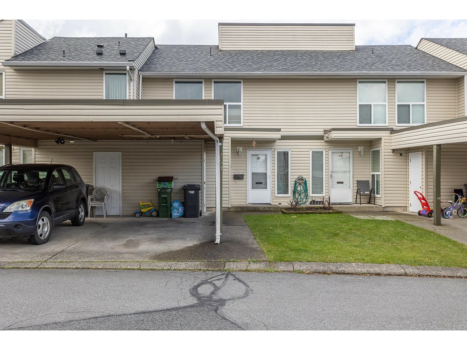 32550 Maclure 263  Abbotsford BC V2T 4N3 photo