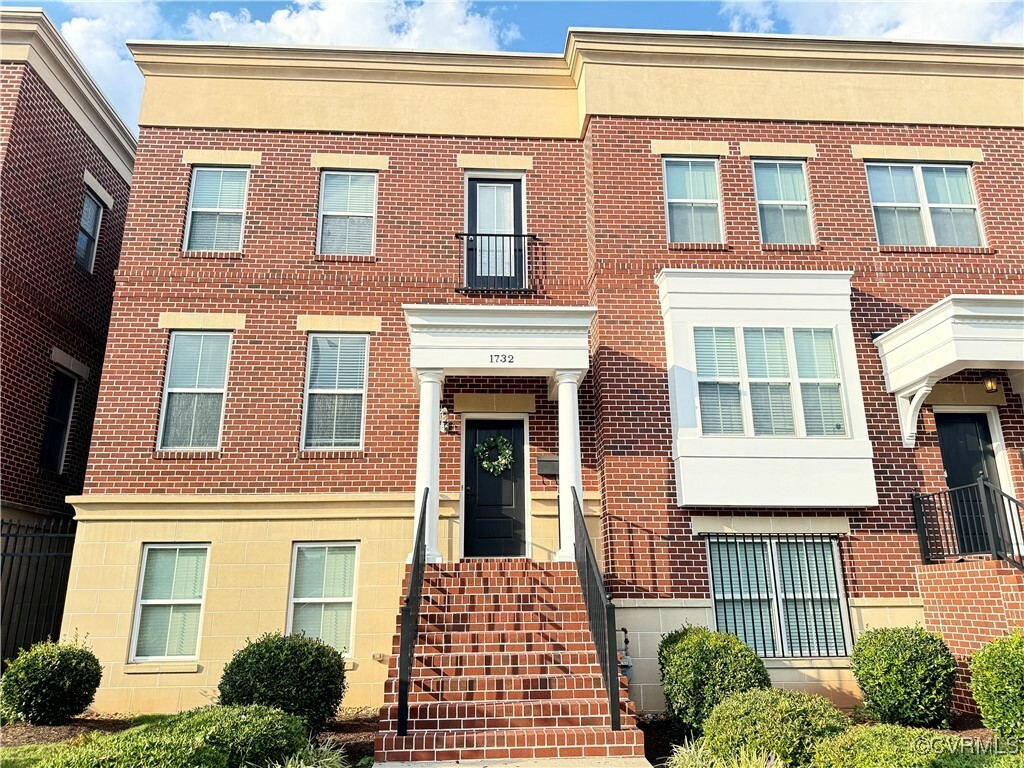 Property Photo:  1732 Parkwood Avenue  VA 23220 