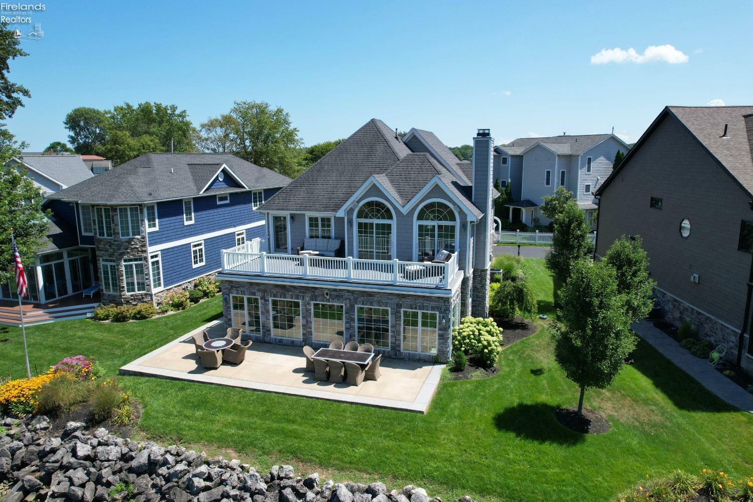 Property Photo: 8051 E Lake Boulevard OH 43440