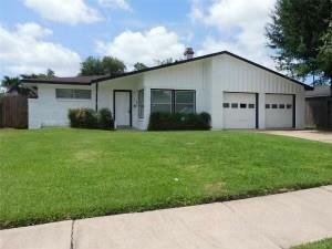 Property Photo:  242 Princess Drive  TX 77034 