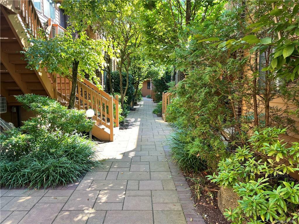 Property Photo:  15 Greenridge Avenue 2B  NY 10605 