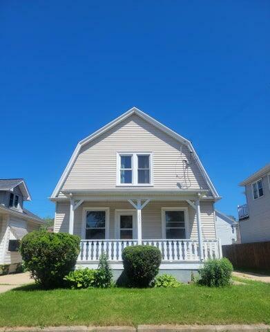 Property Photo:  2037 Charles St  WI 53402 