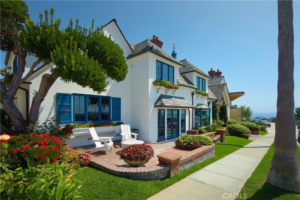 2800 Ocean Boulevard  Corona Del Mar CA 92625 photo