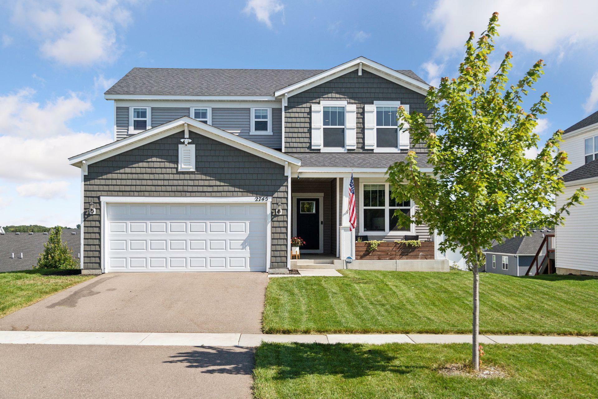 Property Photo:  2745 Isabelle Drive  MN 55386 