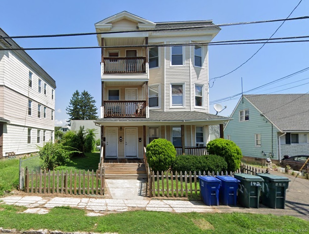 Property Photo:  142-144 Cowles Street  CT 06607 