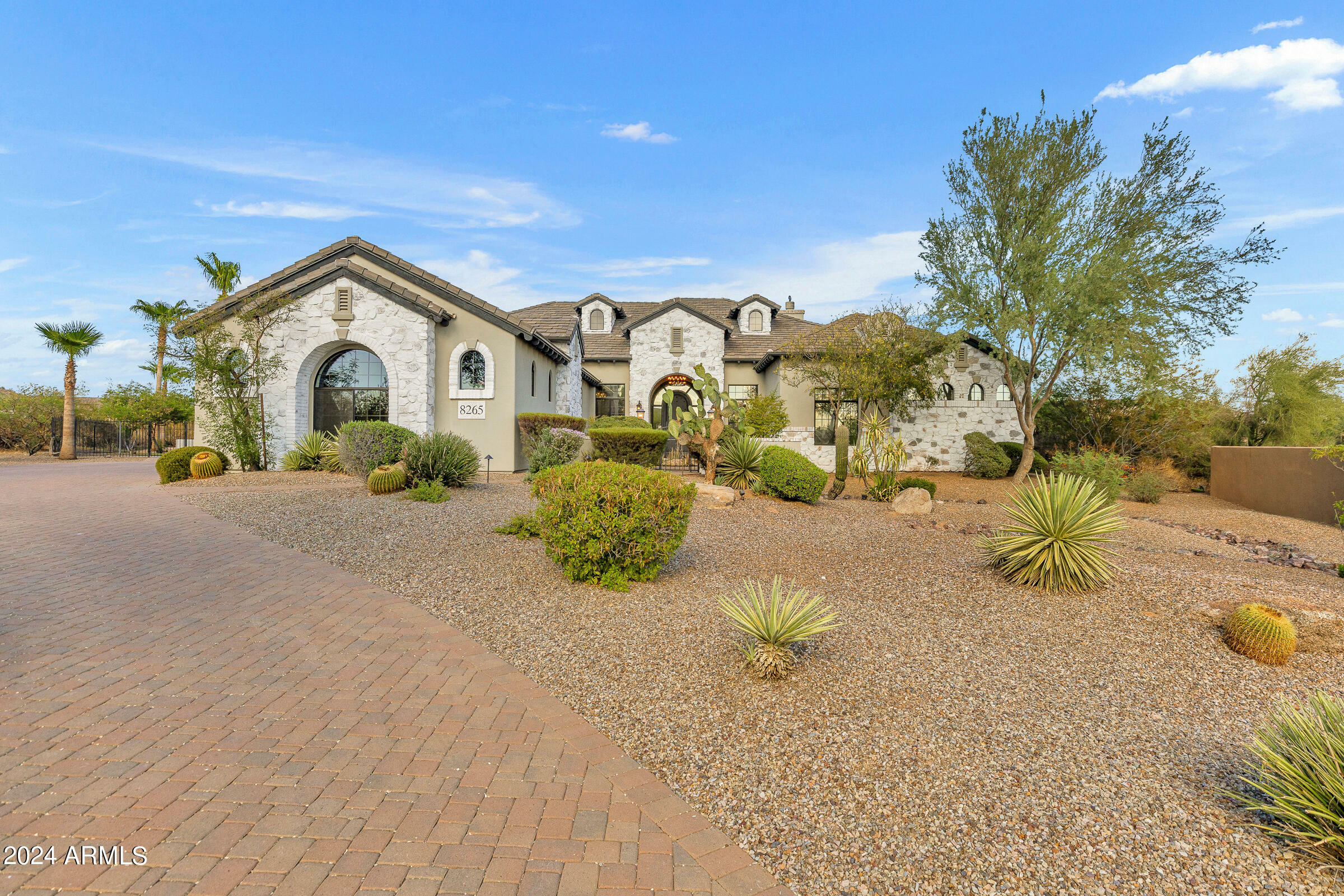 Property Photo:  8265 E Kramer Circle  AZ 85207 