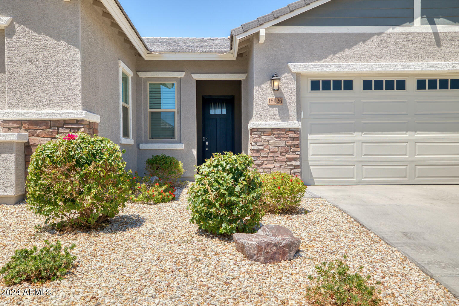 Property Photo:  18926 W Desert Hills Drive  AZ 85388 