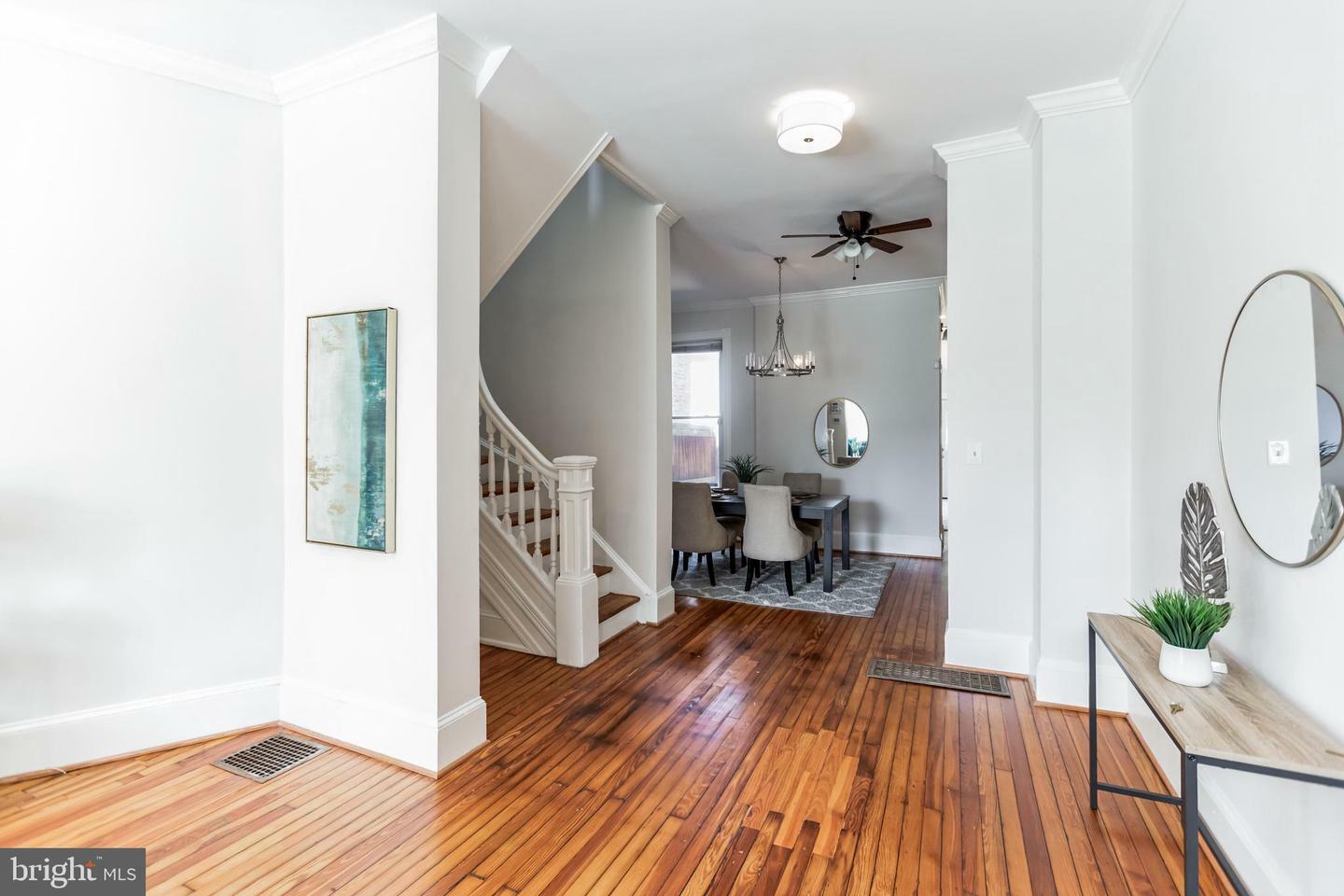 Property Photo:  1008 K Street NE  DC 20002 