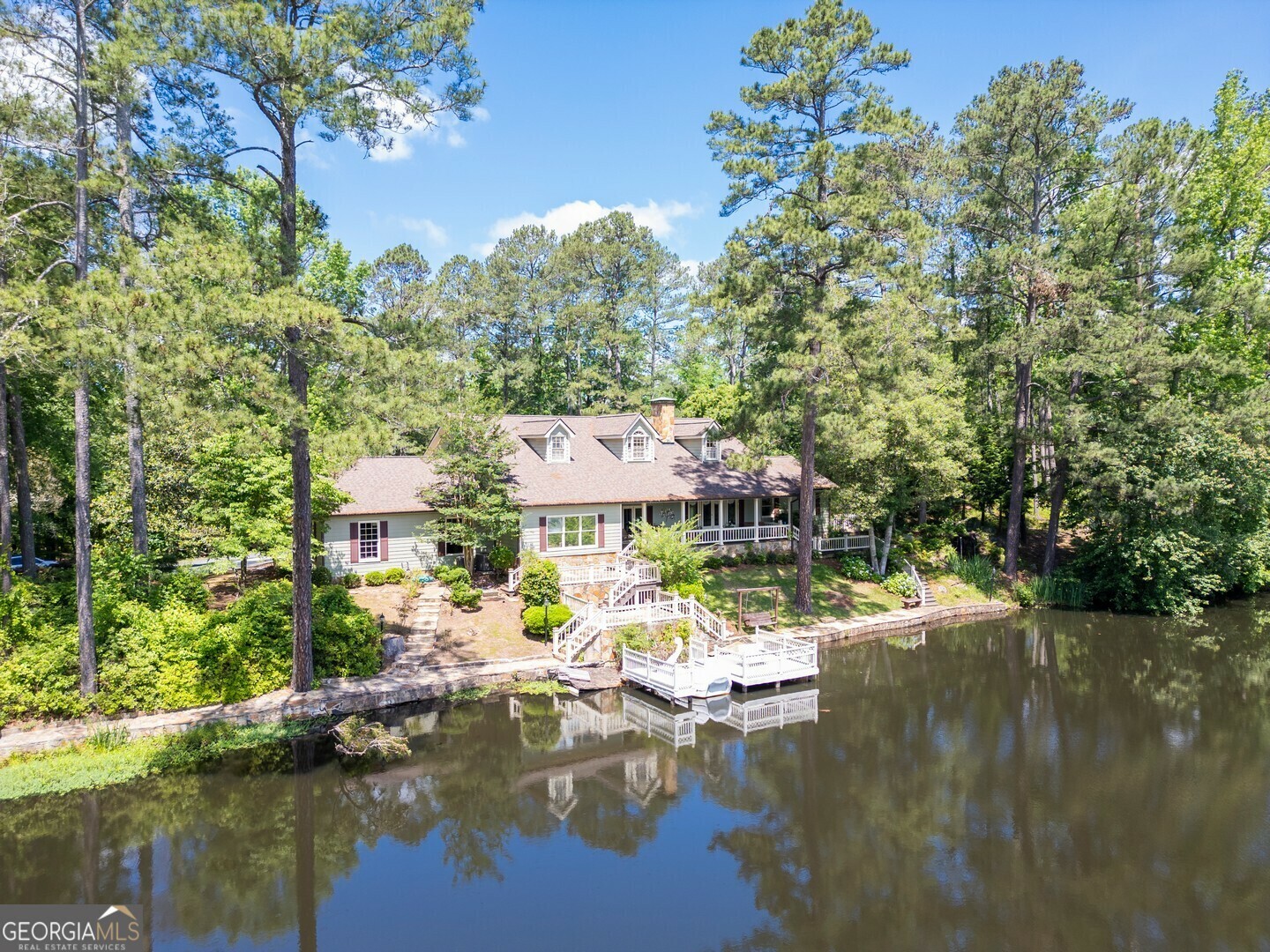 Property Photo:  127 Hamby Lane  GA 30025 