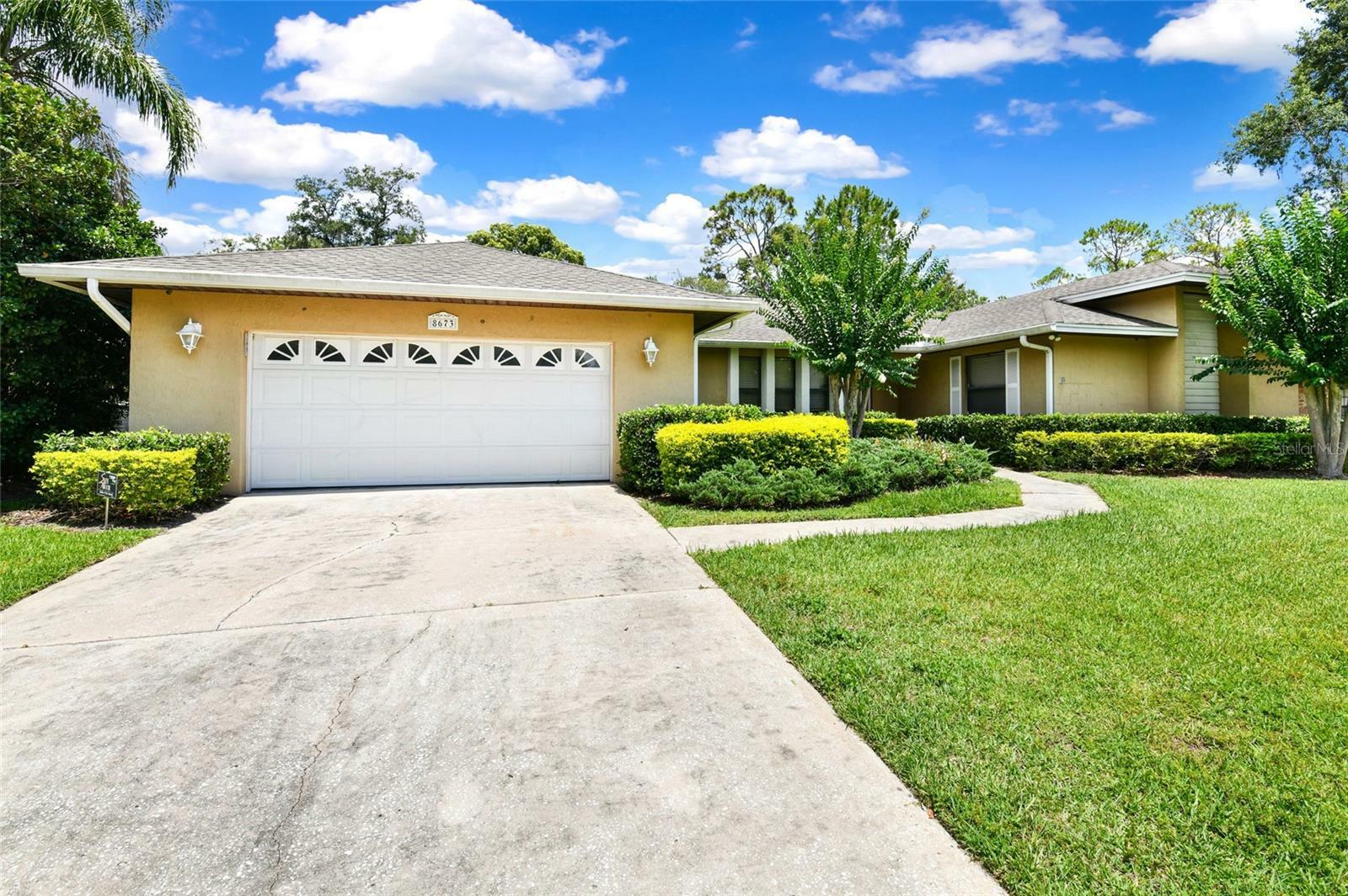 Property Photo:  8673 Vista Point Cove  FL 32836 