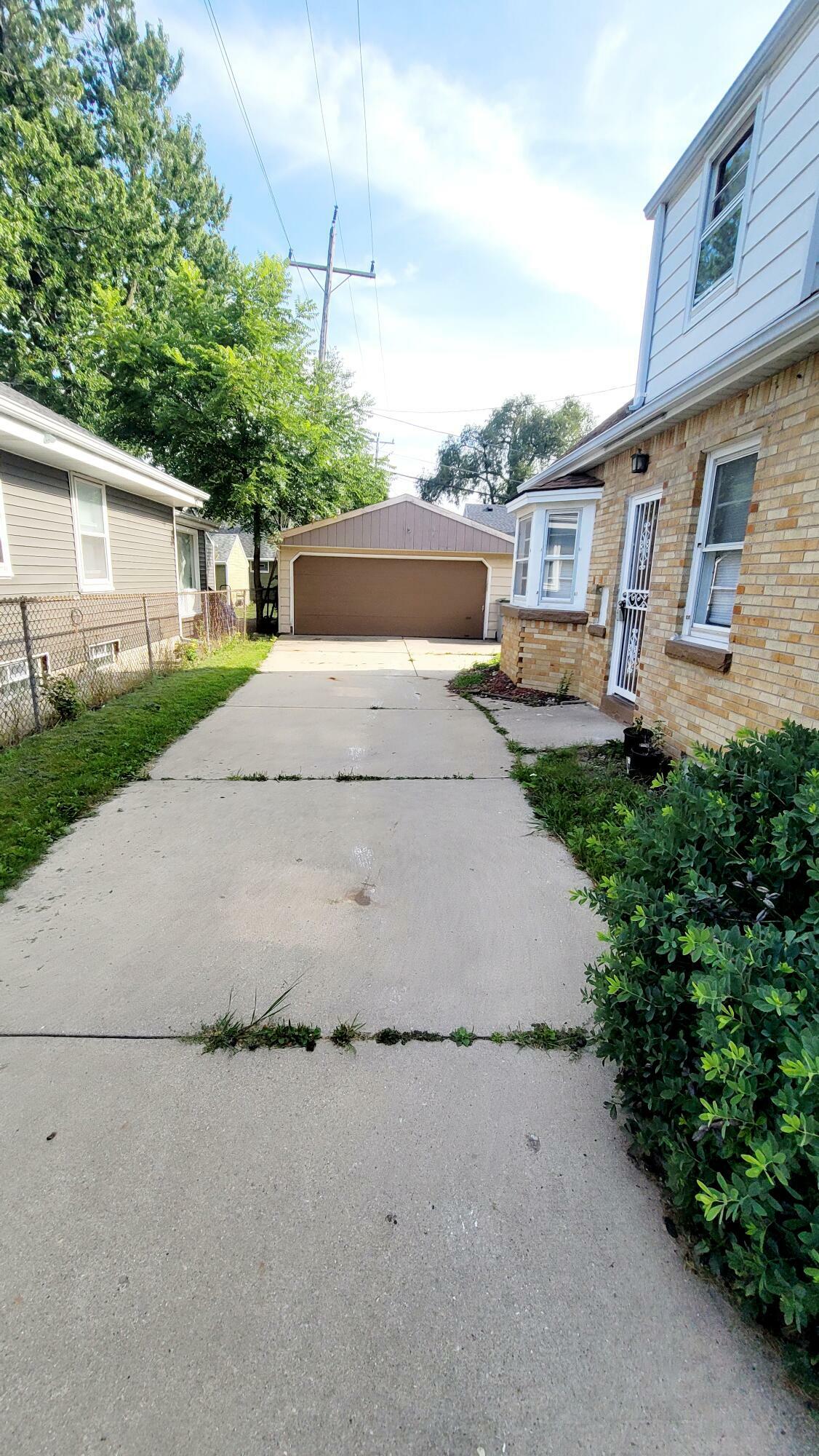 Property Photo:  4209 W Beethoven Pl  WI 53209 