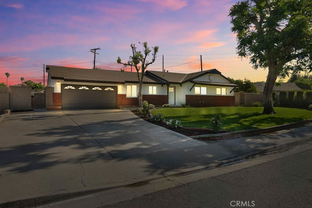 Property Photo:  4219 Monticello Avenue  CA 92503 