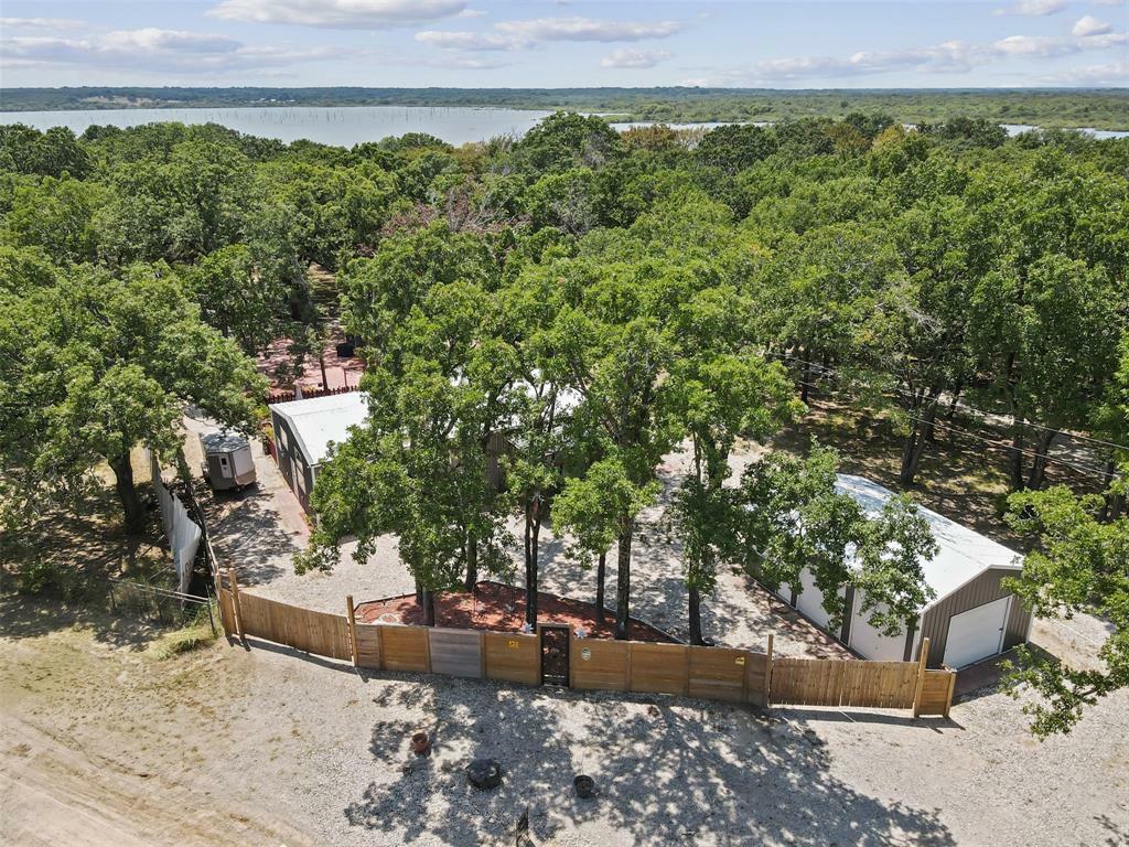 Photo de la propriété:  8063 Lakeview Drive  TX 75474 