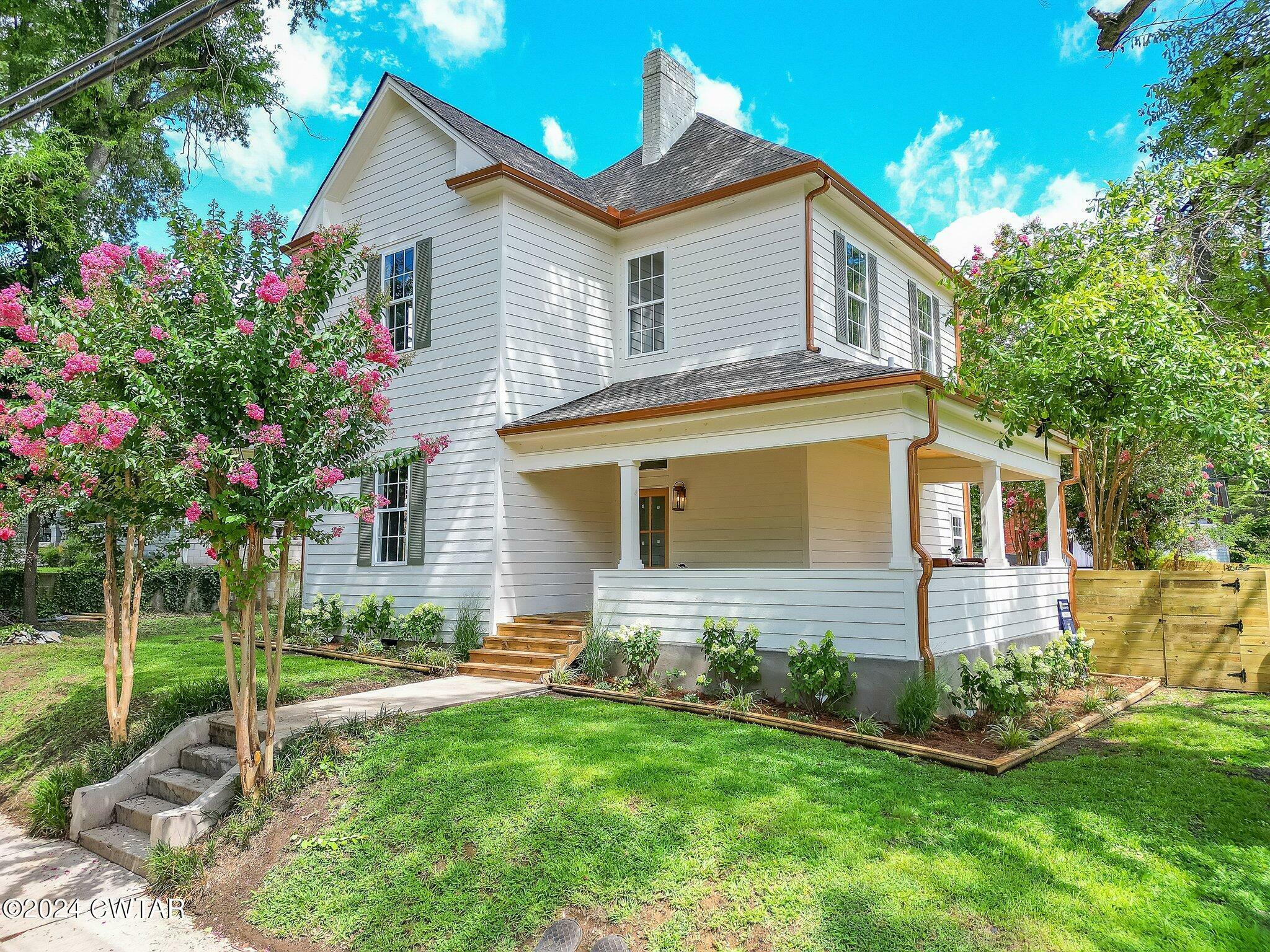 Property Photo:  119 Arlington Avenue  TN 38301 