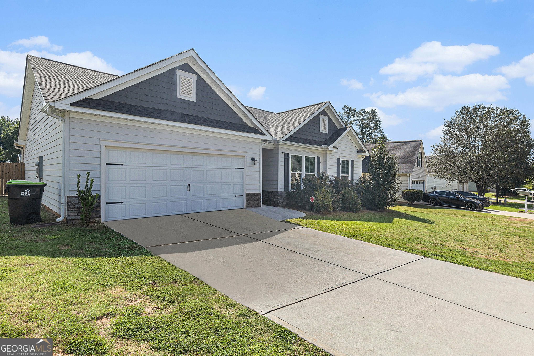 Property Photo:  240 Vineyard Ridge Drive  GA 30223 