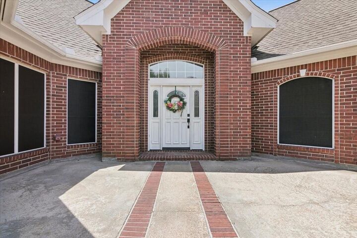Property Photo: 3109 Pebble Beach Lane TX 77630