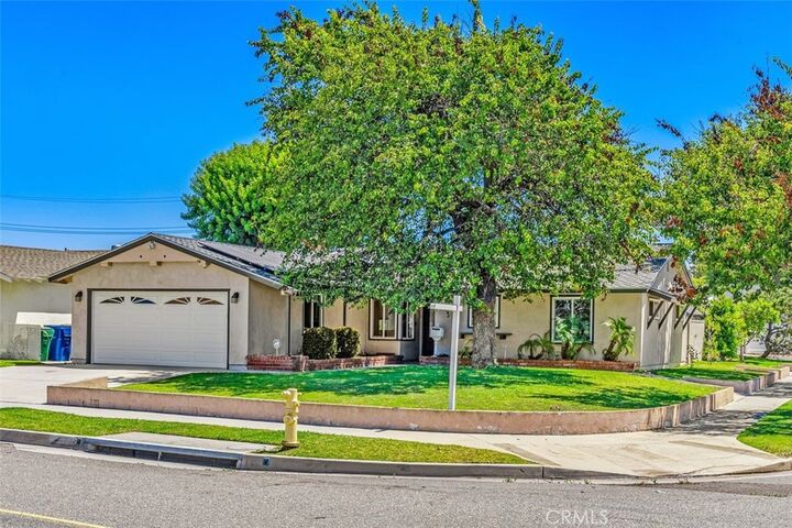 Property Photo:  13402 Anawood Way  CA 92683