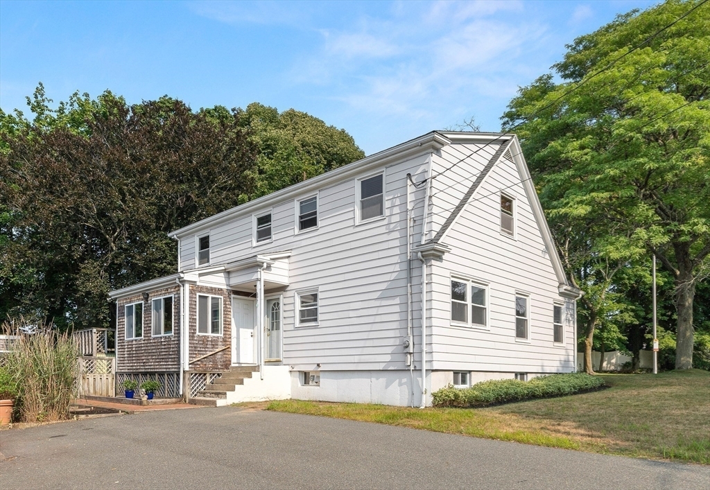 Property Photo:  243 Nahant Rd  MA 01908 