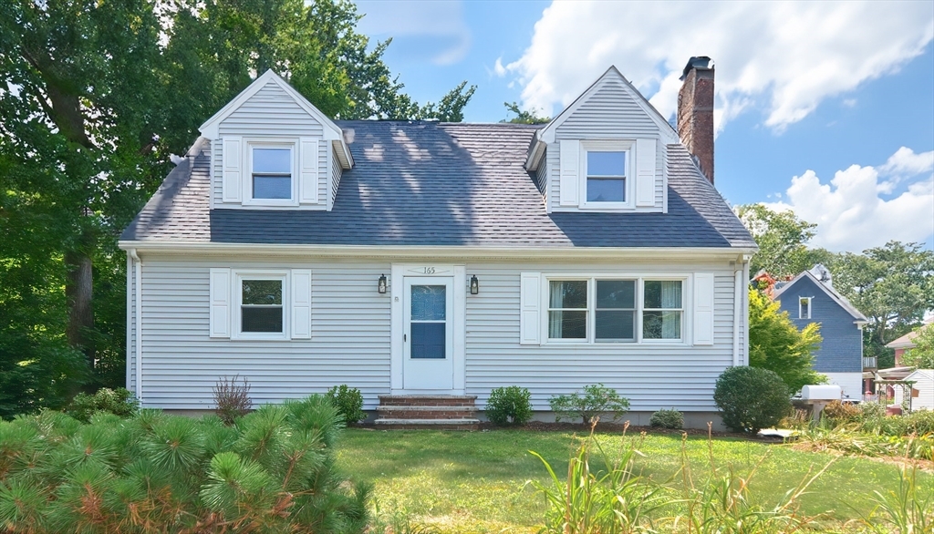 Property Photo: 165 Cottage St MA 02048