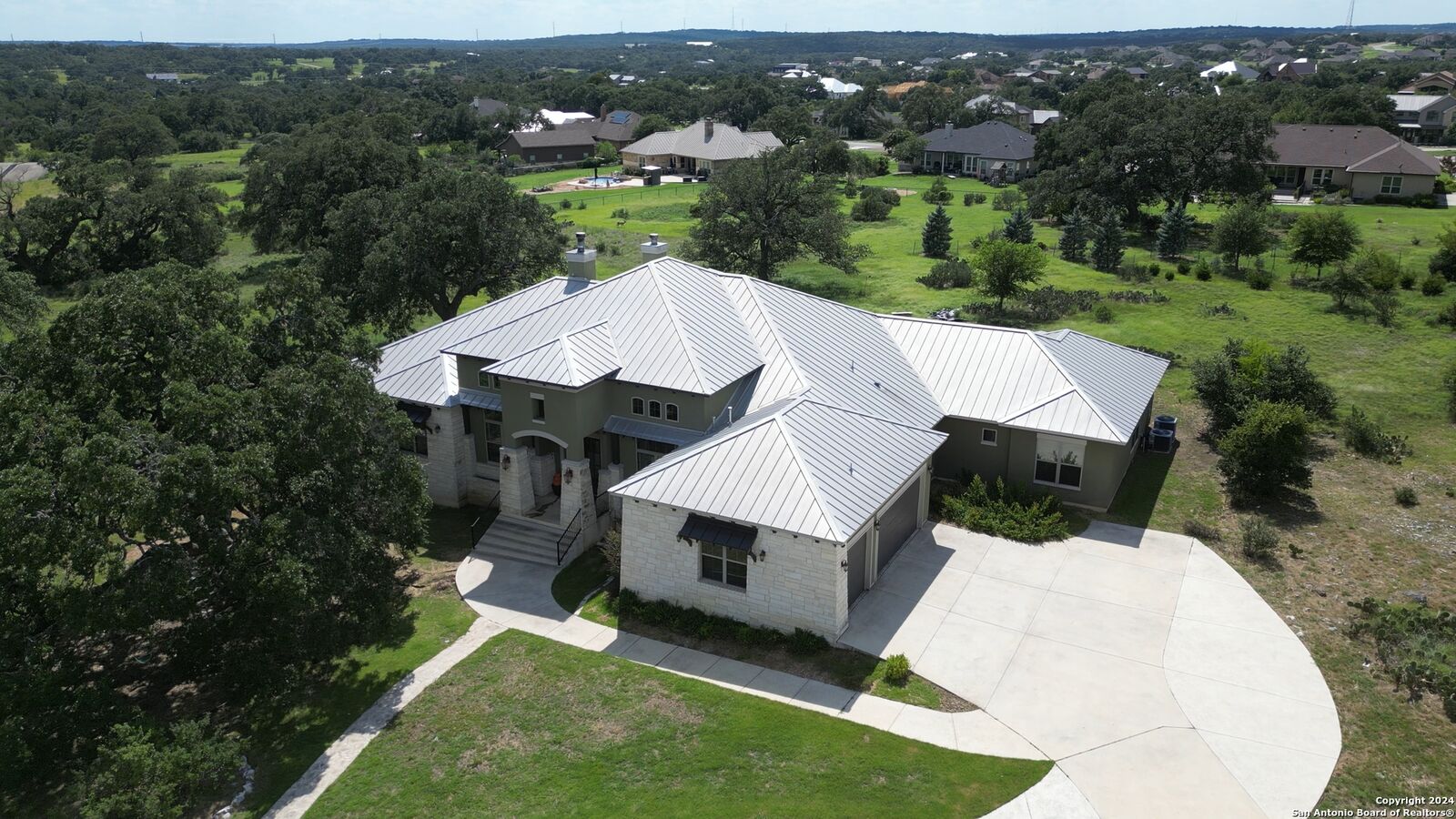 Property Photo: 614 Battistrada TX 78132