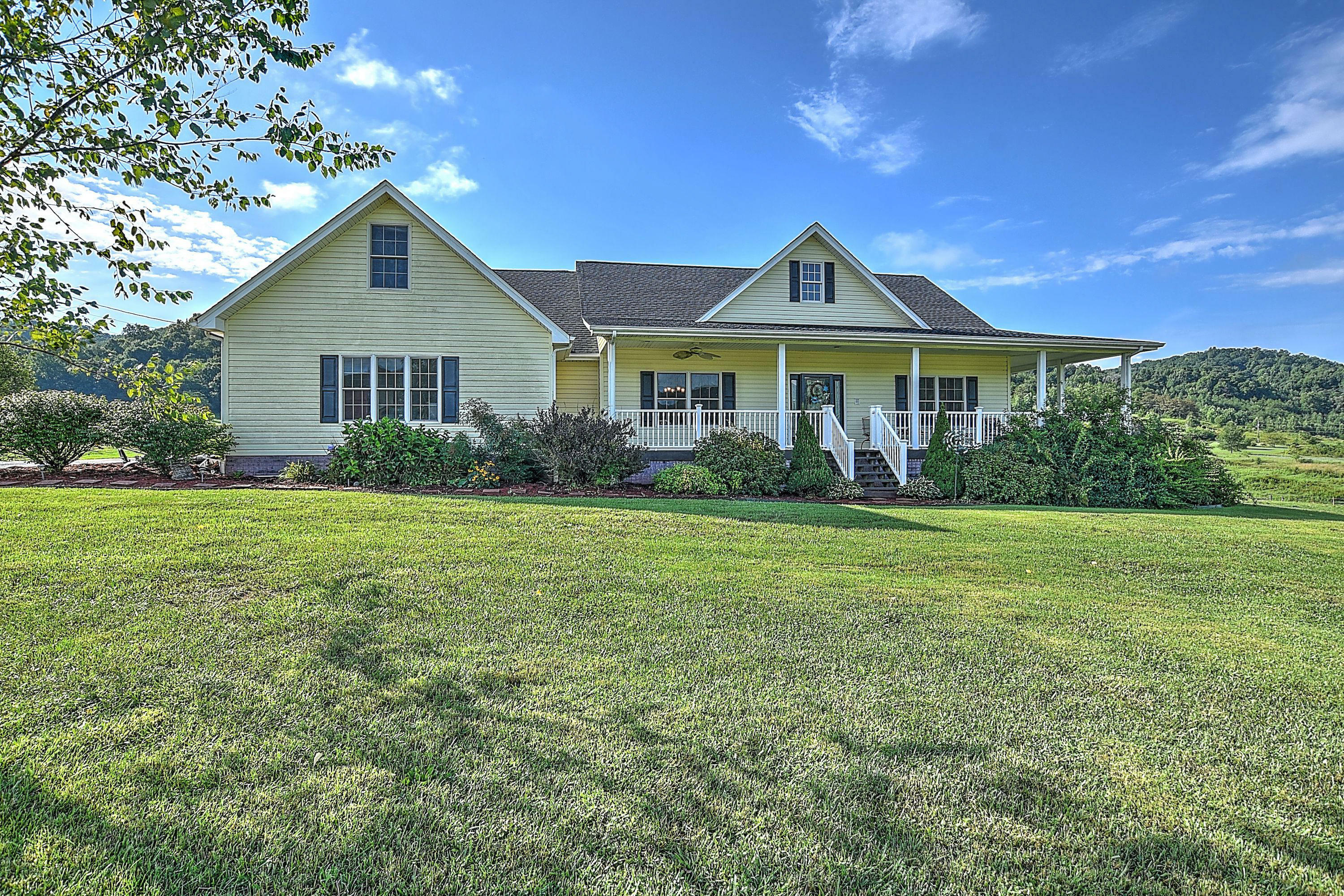 Property Photo:  3234 Stanley Valley Road  TN 37873 