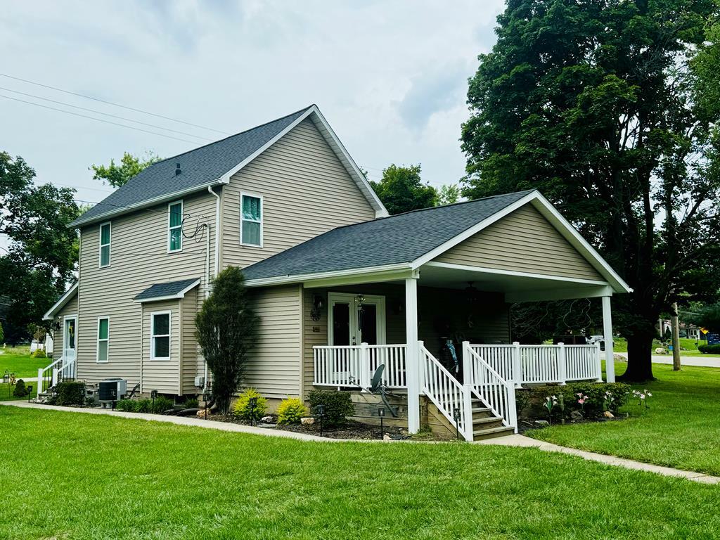 Property Photo:  1701 Cottage St.  OH 44805 