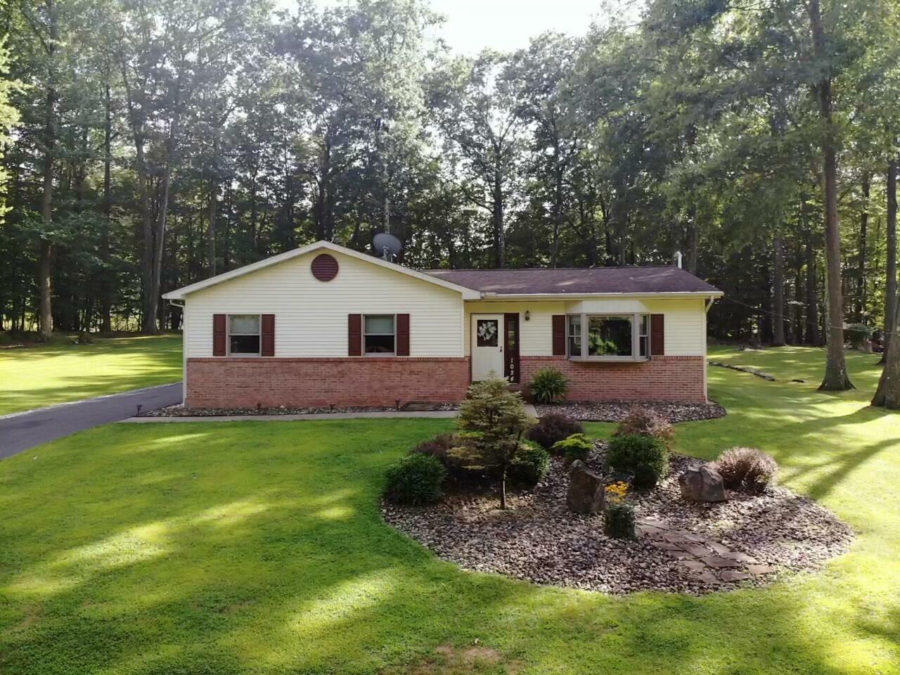 Property Photo:  1024 Bay Rd  PA 15801 