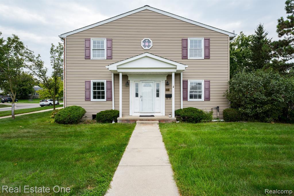 Property Photo: 42500 Lake Success Drive MI 48167 1924