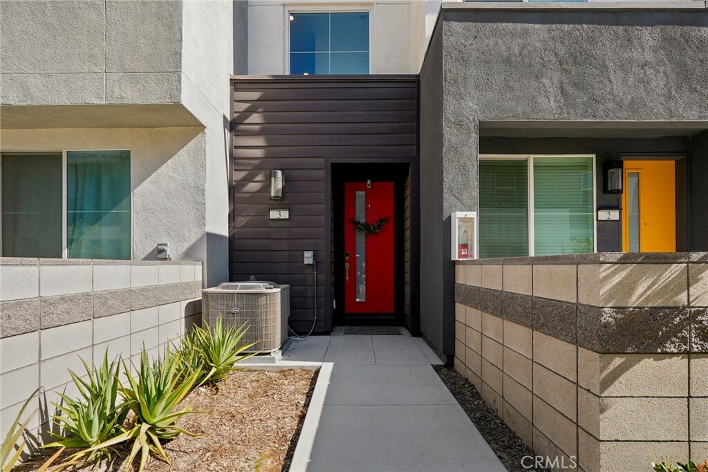 Property Photo:  3720 S Allston Paseo 3  CA 91761 