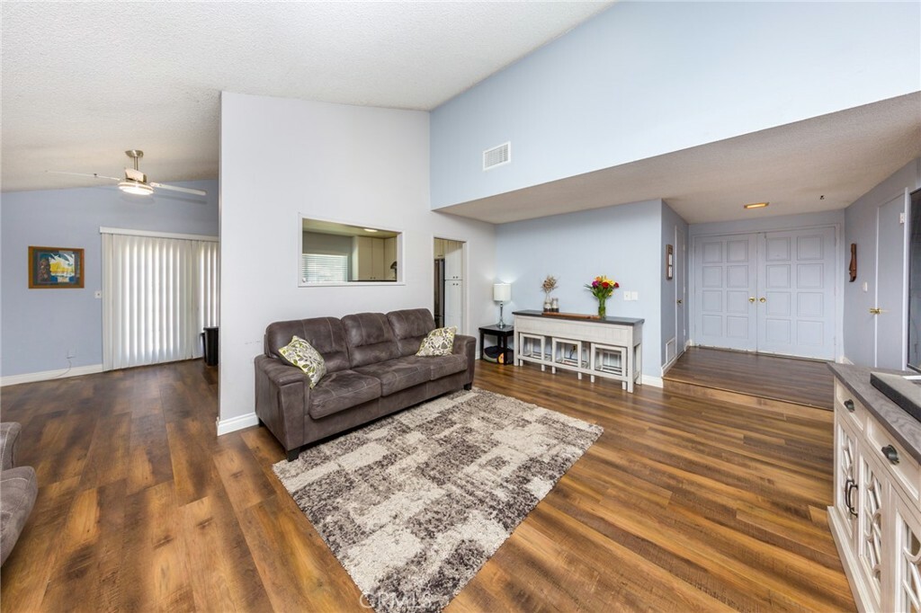 Property Photo:  37925 28th Street E  CA 93550 