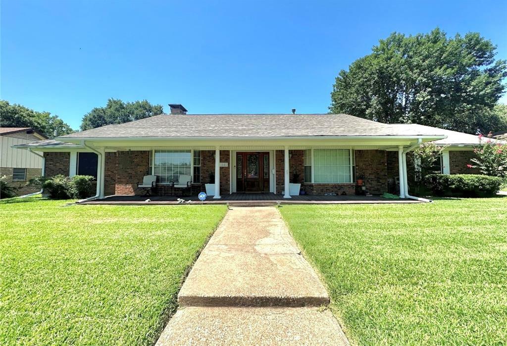 Property Photo: 1601 Yarborough Drive TX 75092