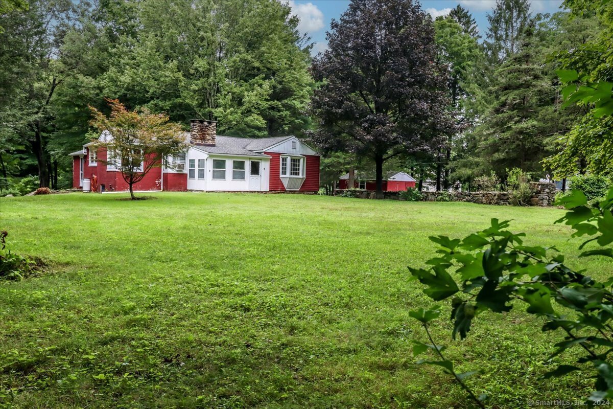 Property Photo:  2 Barons Lane  CT 06776 