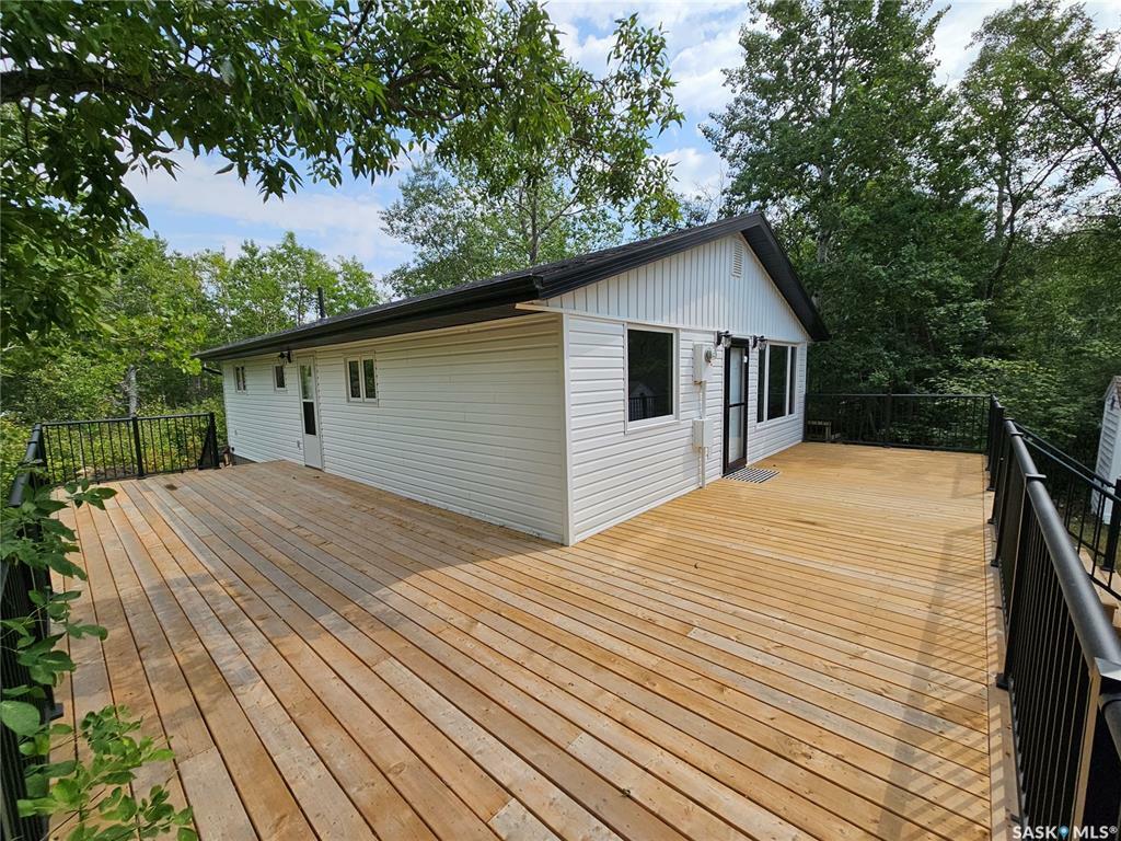 Property Photo:  142 22nd Street  SK S0C 0R0 