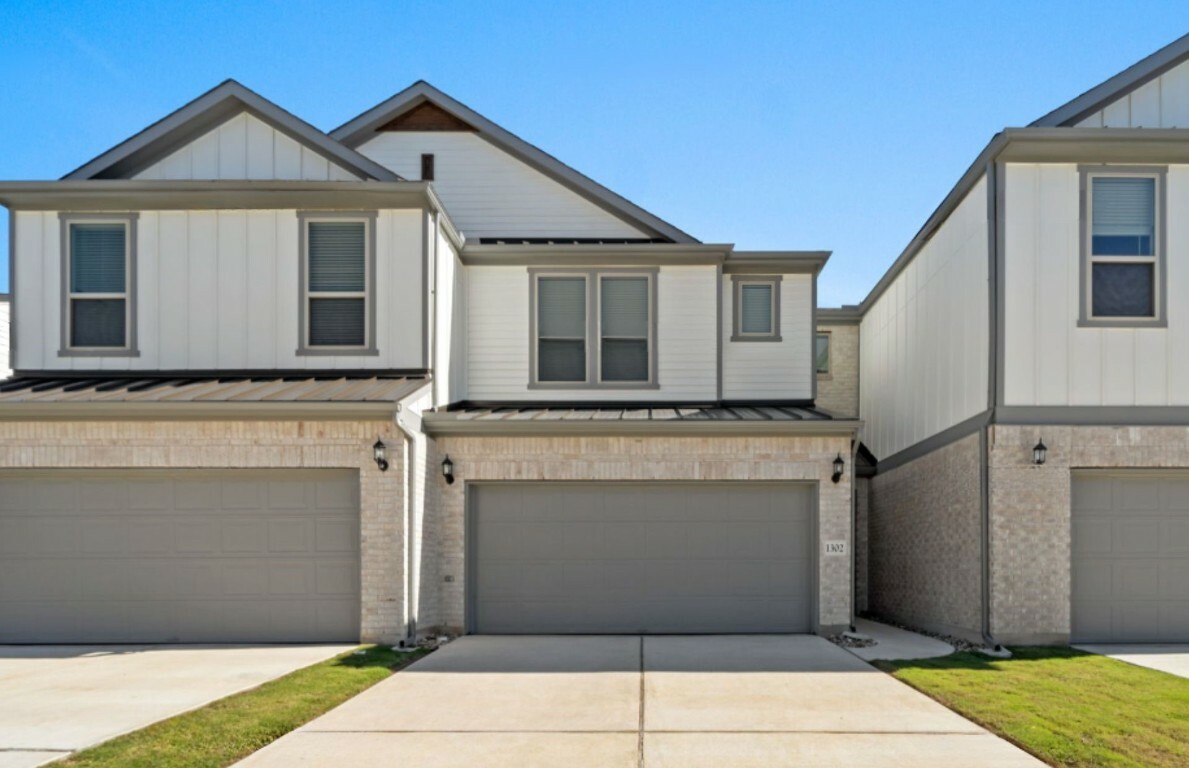 Property Photo: 2725 Woodall Drive 1302 TX 78613