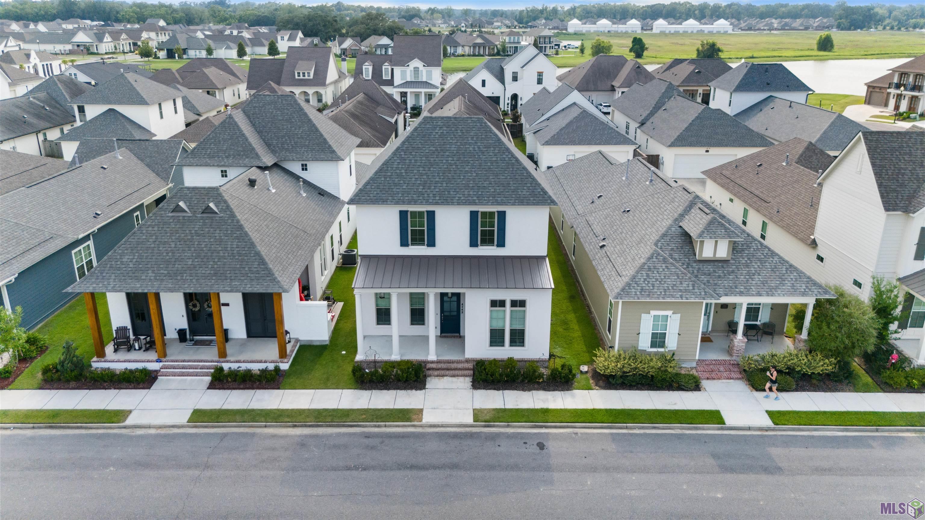 Property Photo: 4742 Hanover Ave LA 70737