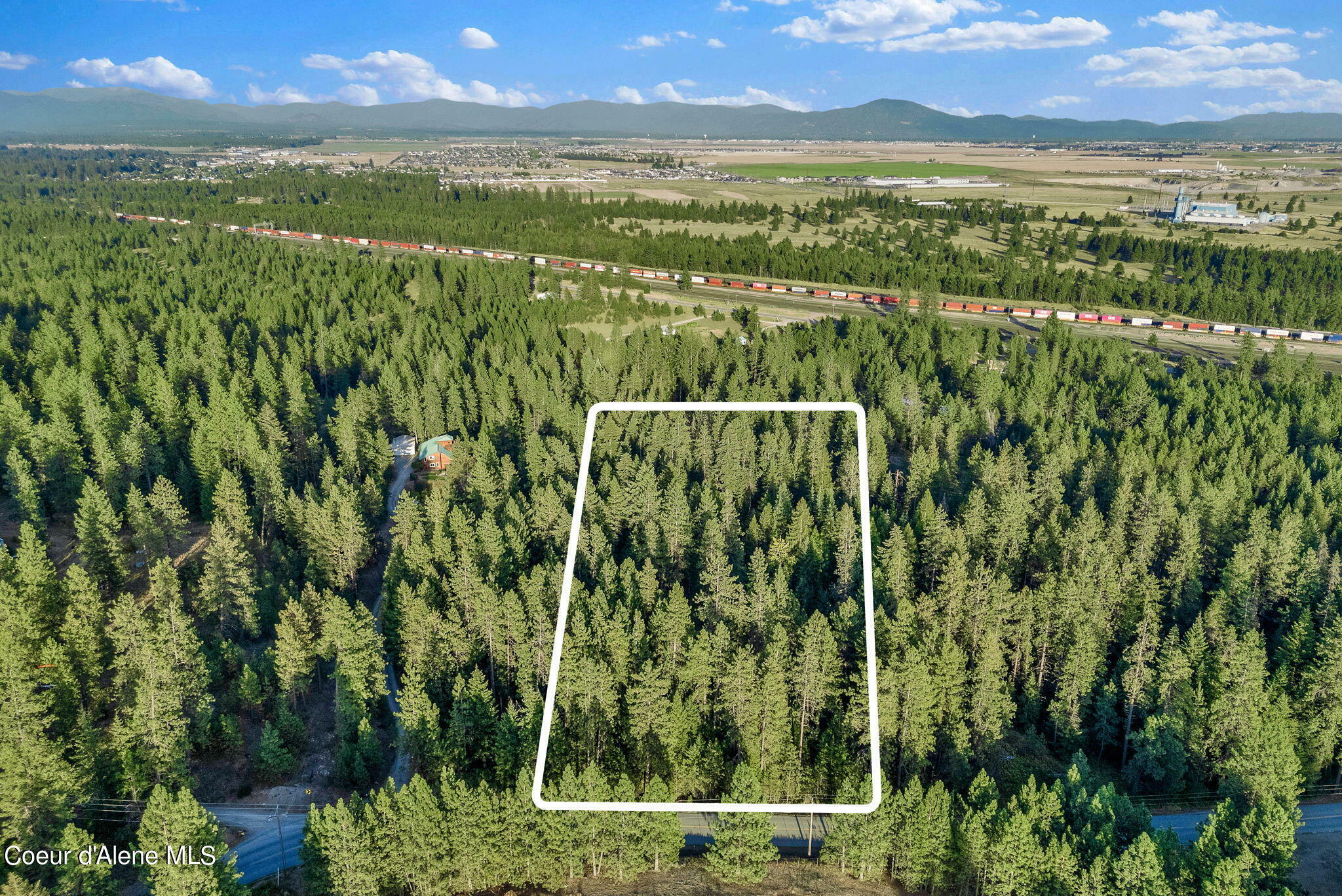 Property Photo:  Nna N Idaho Rd  ID 83858 