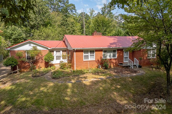 300 Kenilworth Road  Asheville NC 28803 photo