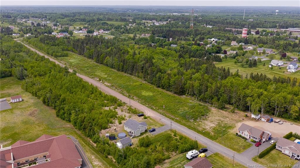 Property Photo:  4034sm2de4 Rue Alfreda  NB E1X 1B4 