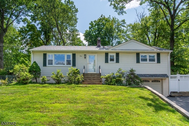 Property Photo:  8 Seminole Ave  NJ 07470 