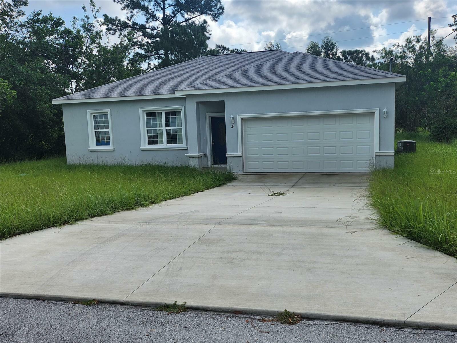 Property Photo:  4 Dogwood Court  FL 34472 