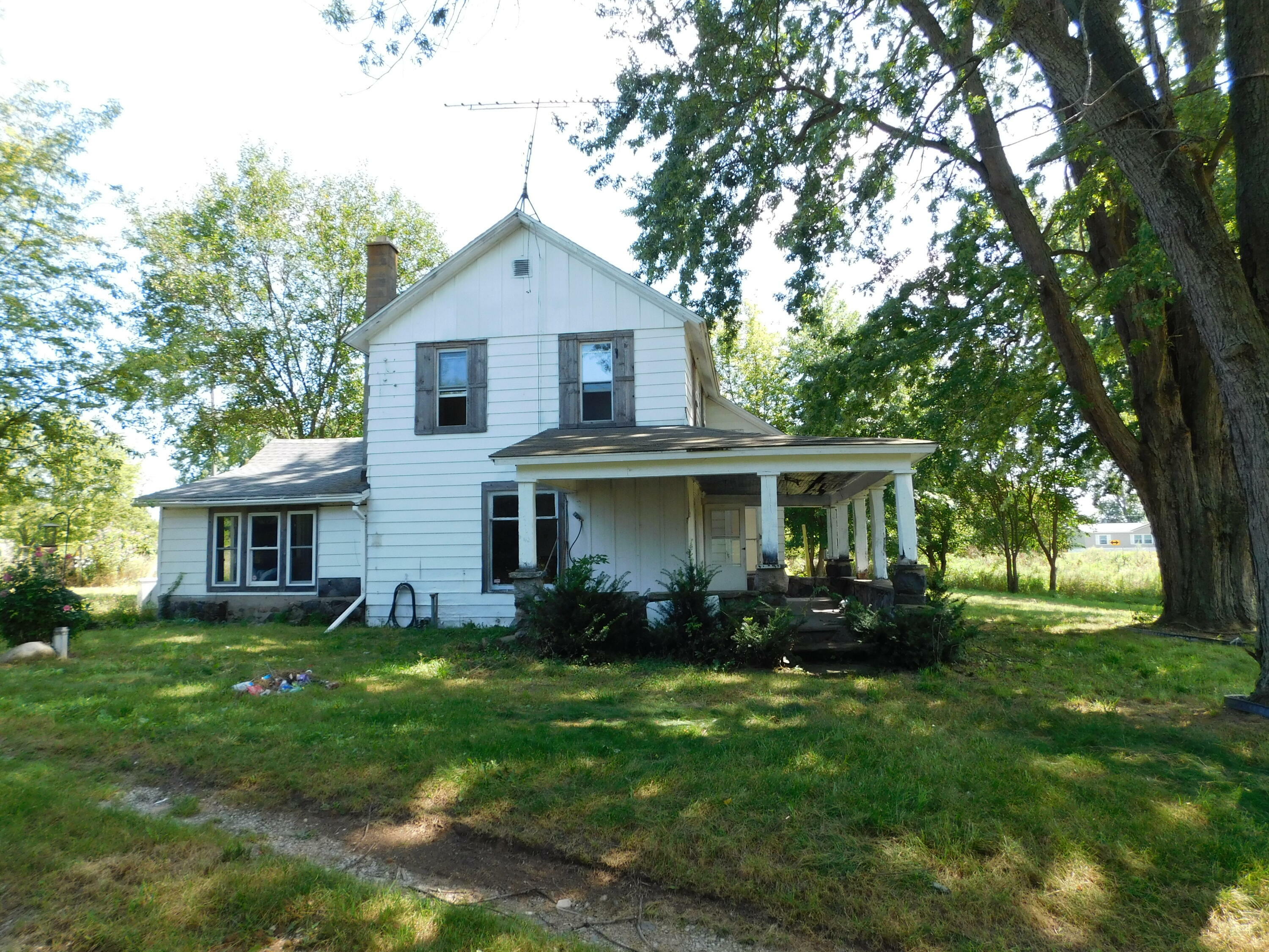 Property Photo: 16554 Hodgson Street MI 49095