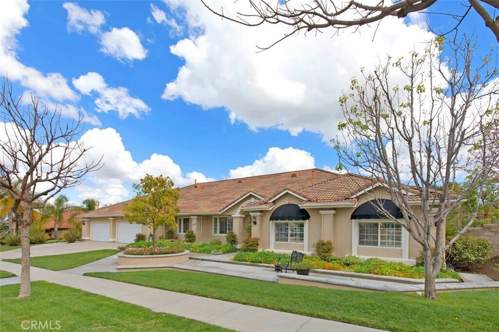 Property Photo:  2855 Citrocado Ranch Street  CA 92881 