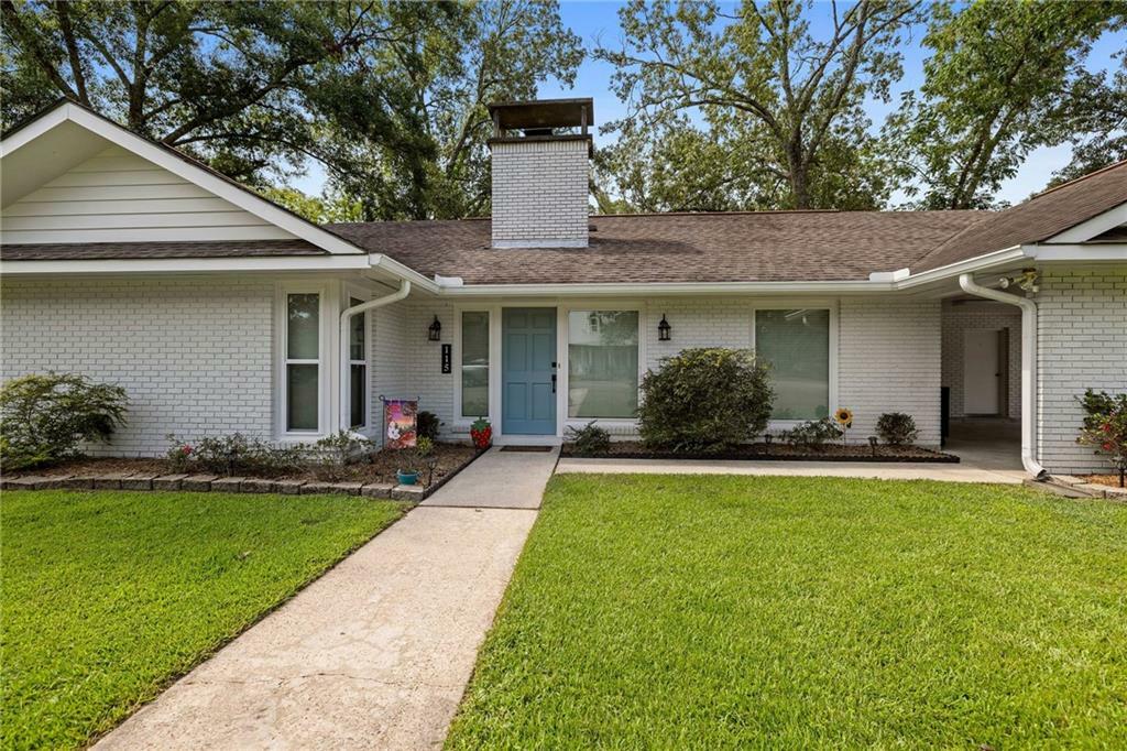 Property Photo:  115 Colver Drive  LA 70454 