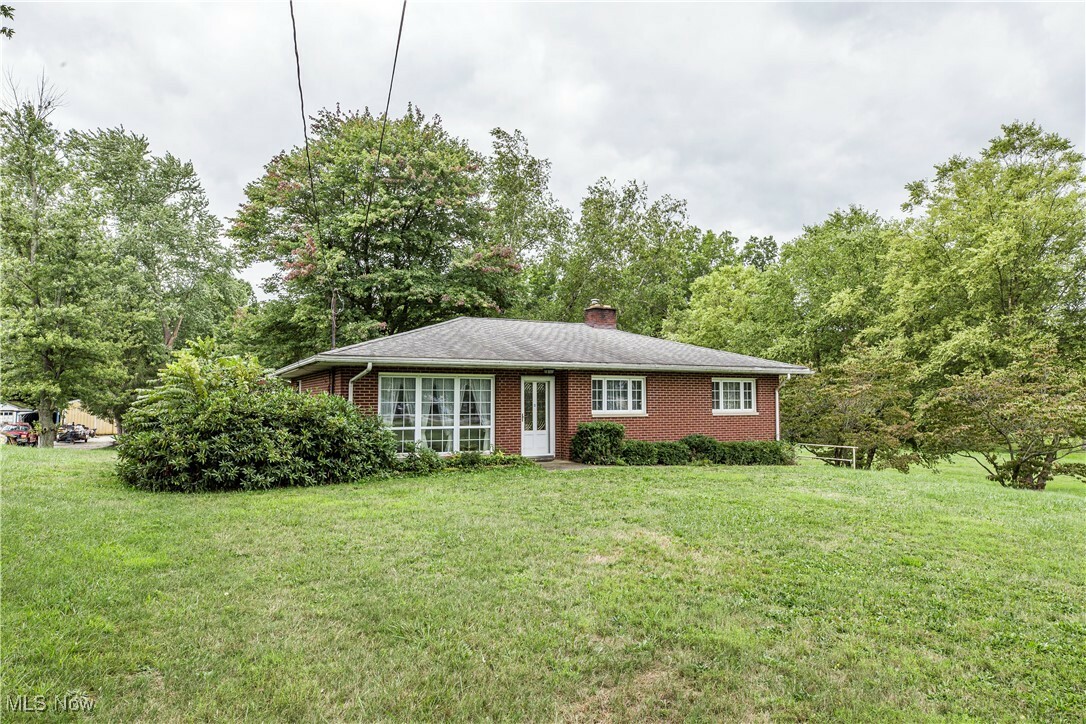 Property Photo:  676 E Turkeyfoot Lake Road  OH 44319 