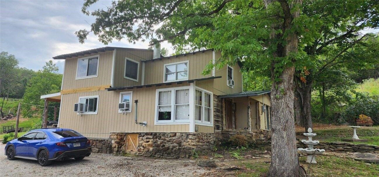 Property Photo:  Hc 73 Box 68  AR 72648