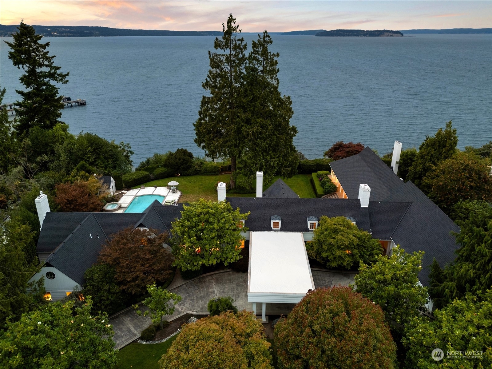 Property Photo: 3727 Shore Avenue WA 98203