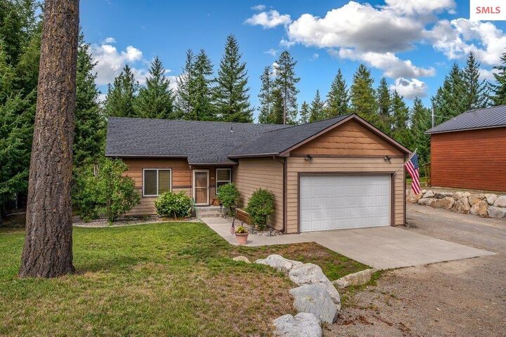 4382 W Delaware Street  Spirit Lake ID 83869 photo